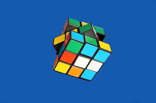 Rubikova kocka.jpg